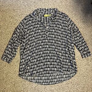 Rock Flower Paper Womens Top Size XL Black & White Collared Office Workwear